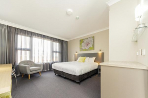 Club Cowra Motel